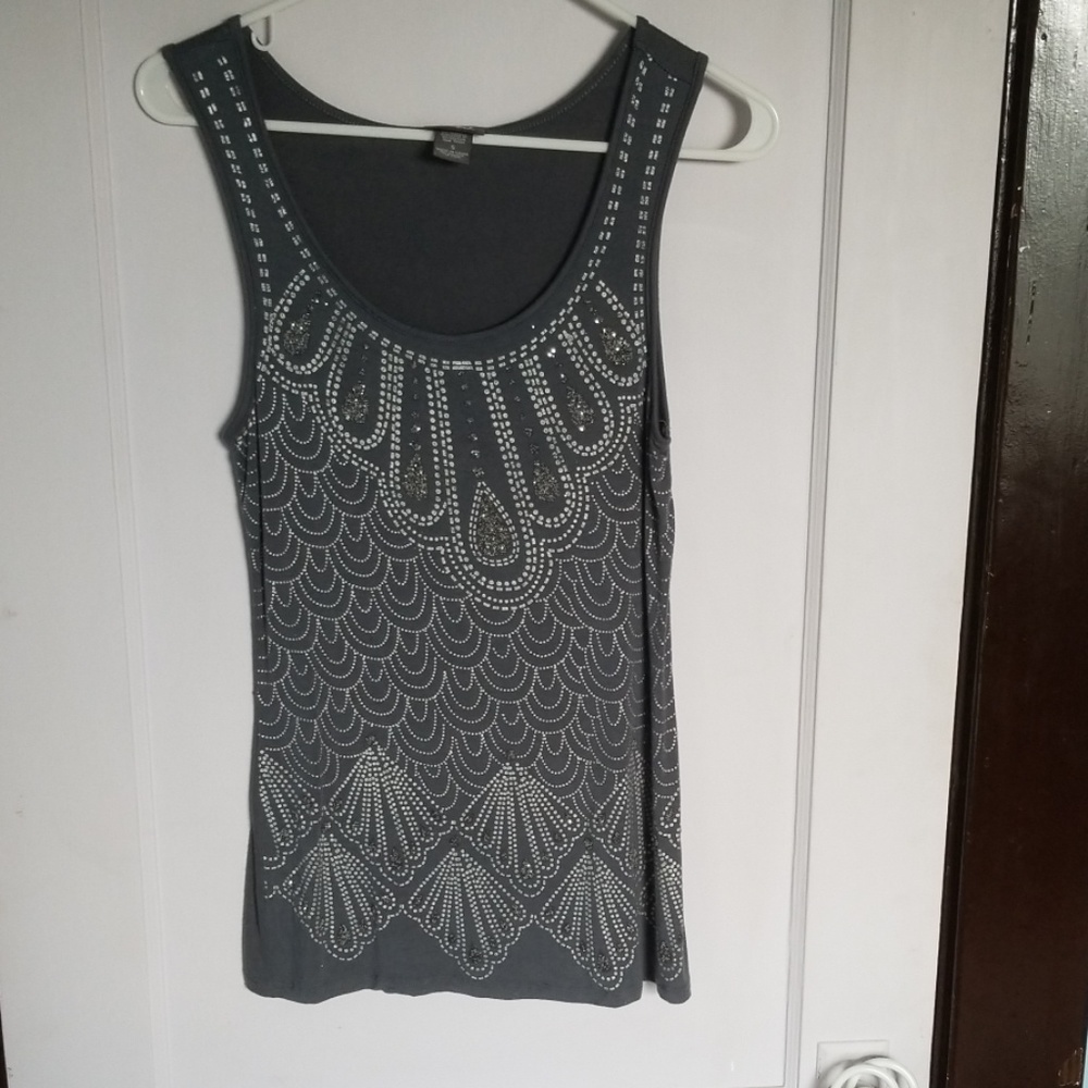 Dots tank